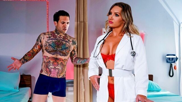 Пикапер трахает зрелых замужних женщин