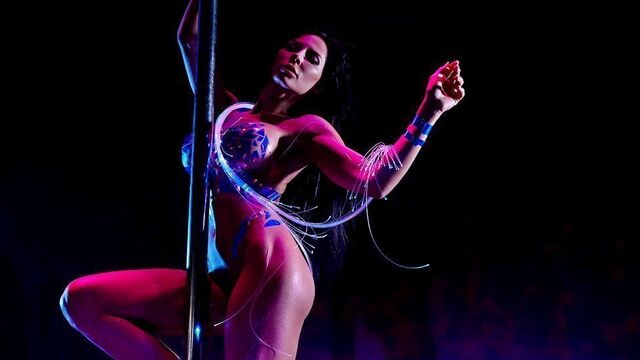 Тройничок по пьяне домашнее